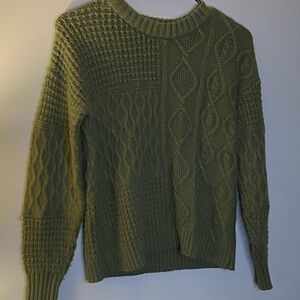 XS | Olive Green Knit Sweater | Used
